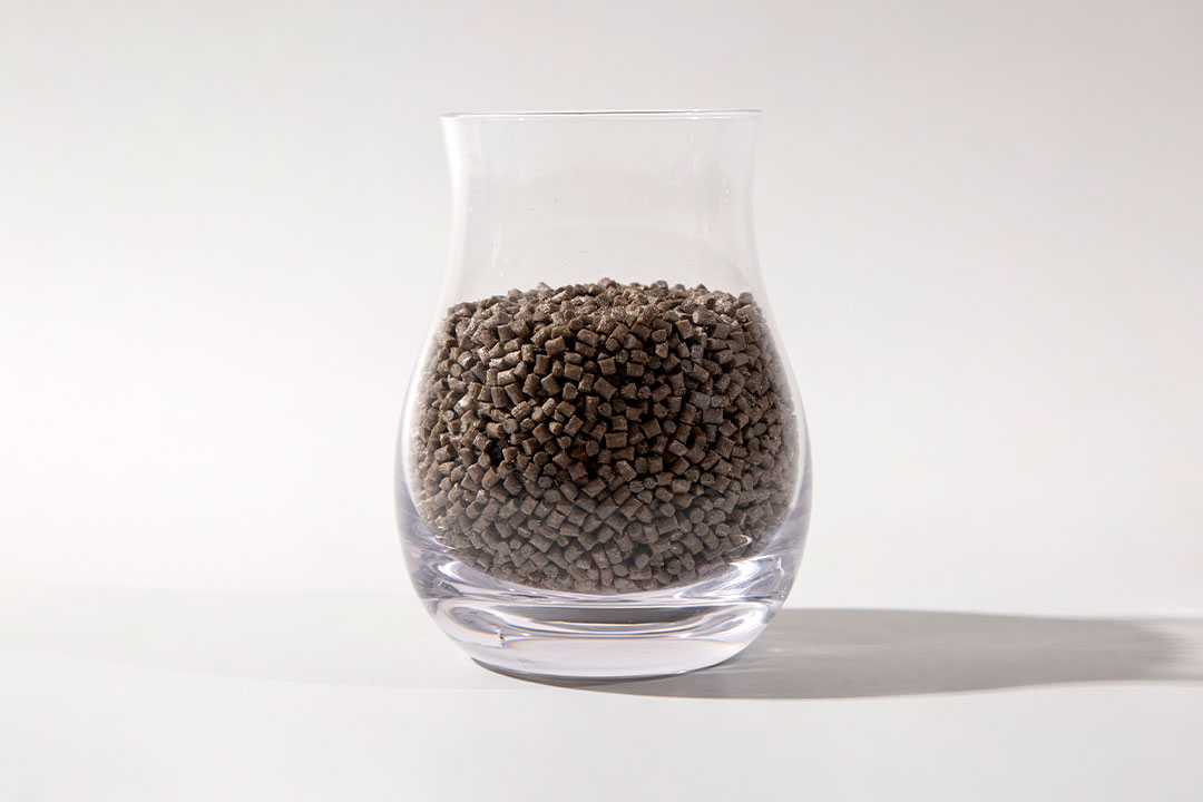 立昌的氟塑料可以應(yīng)用的行業(yè)可不止一個(gè)！